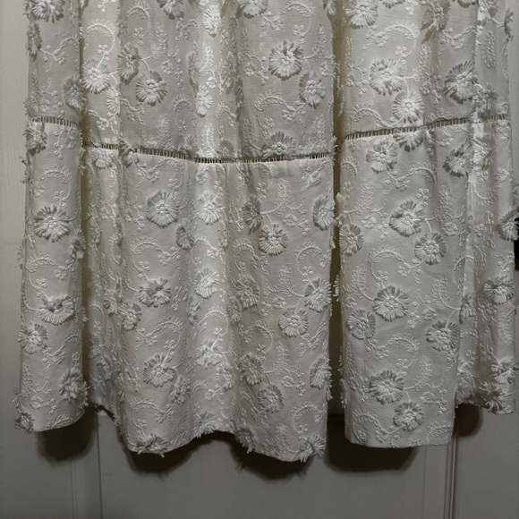 Farm Rio Off-White 3d Flower Midi Skirt Size M - Picture 3 of 7